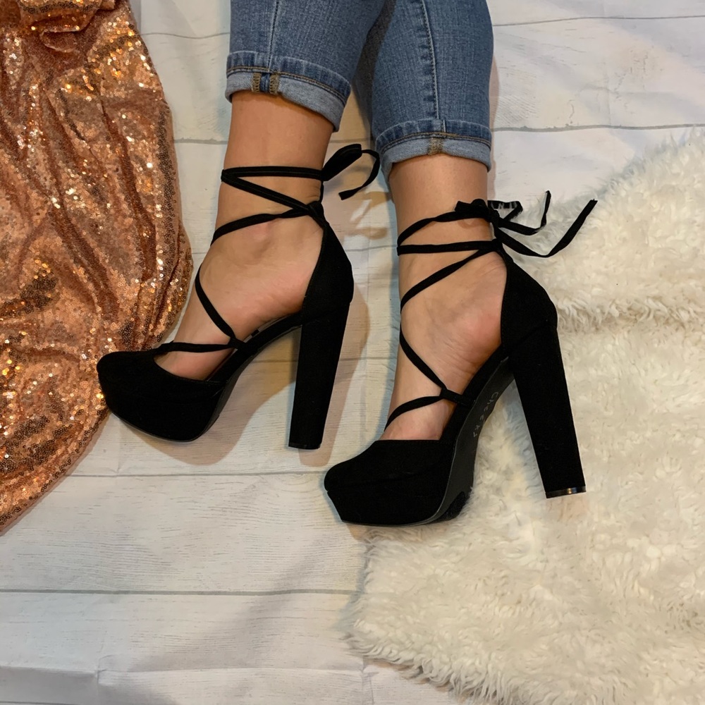 Black Lace Up Platform Heels size 10